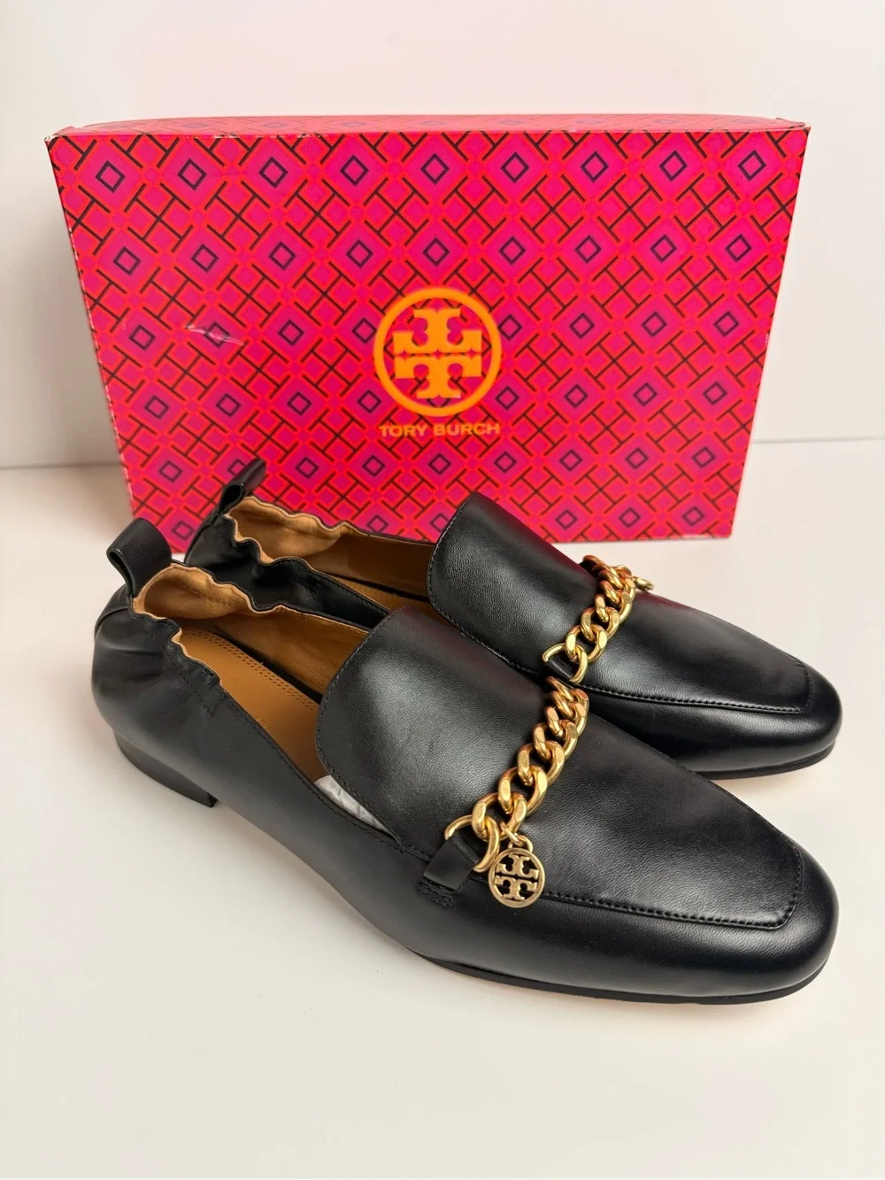 Tory Burch Mini Benton Charm 20mm Loafers Black Calf Leather Gold Chain 8 & 8.5